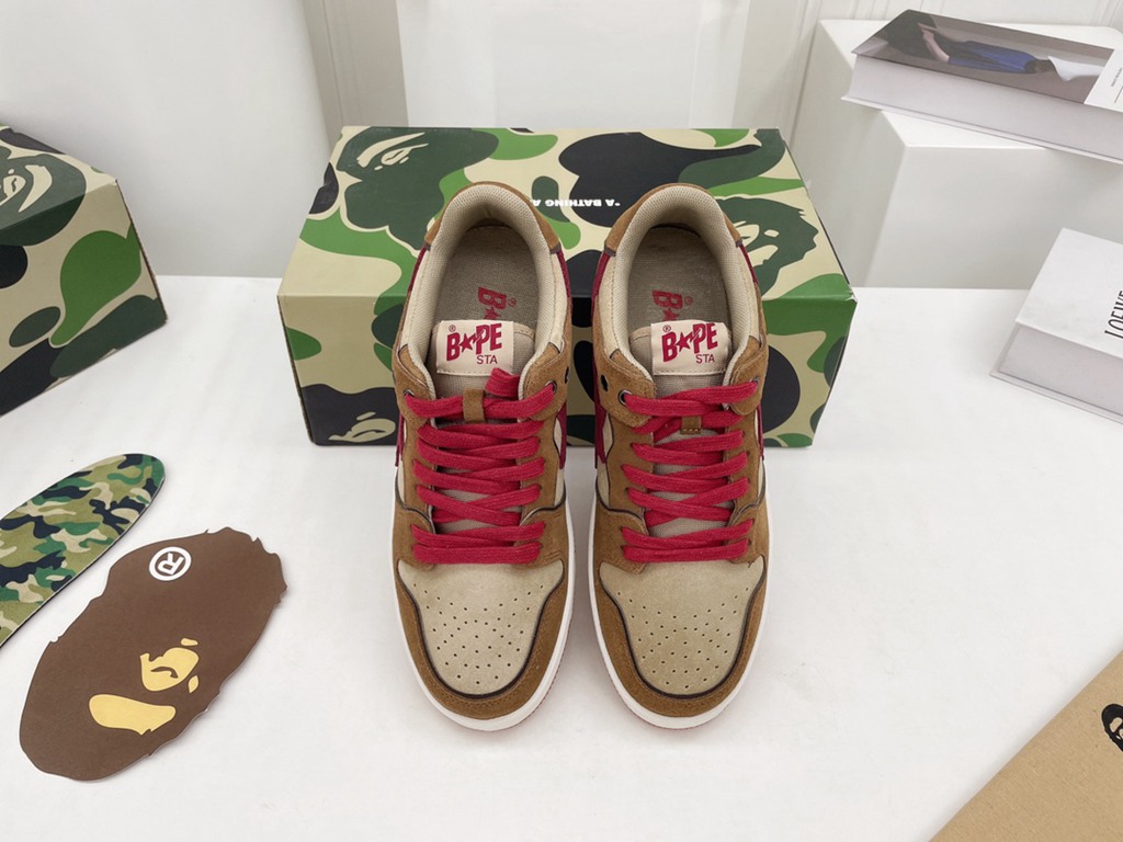 B*APE SNEAKERS